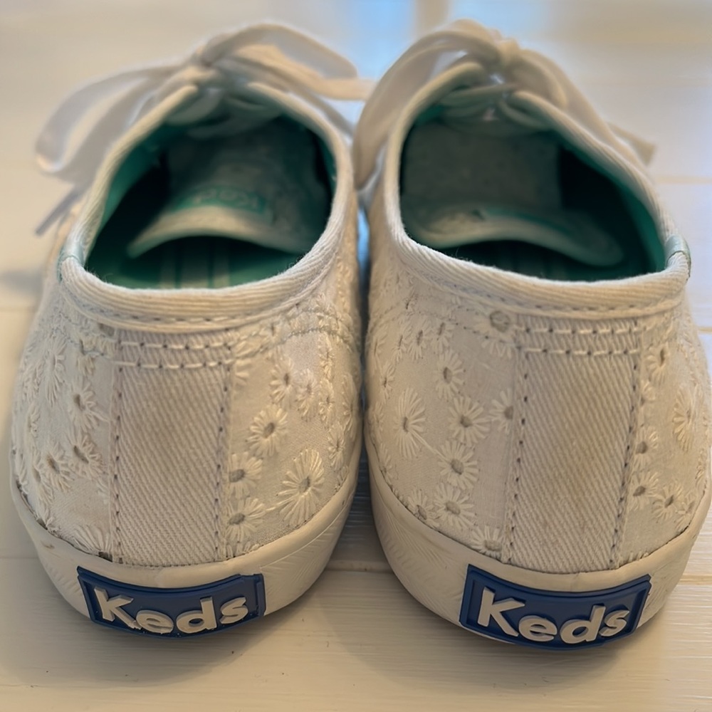 Keds Tennis Shoes - Picture 6 of 9